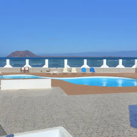Granados 27 Beachfront 科拉雷侯