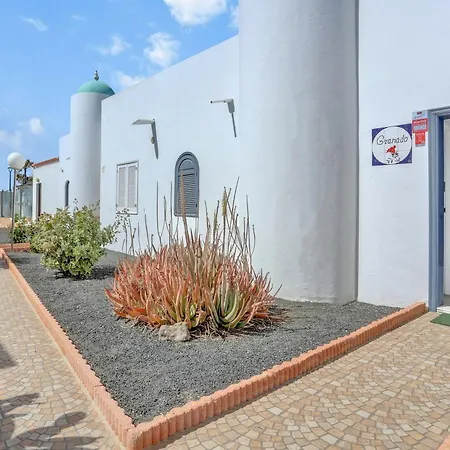 Granados 27 Beachfront 别墅 *