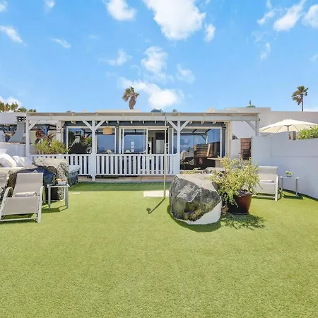 Granados 27 Beachfront 别墅 *