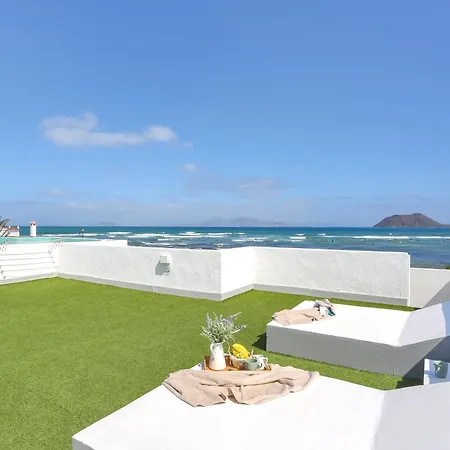 Granados 27 Beachfront * 科拉雷侯